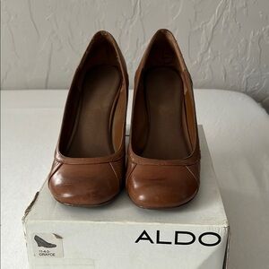 Aldo Brown Leather Heels Classic Design